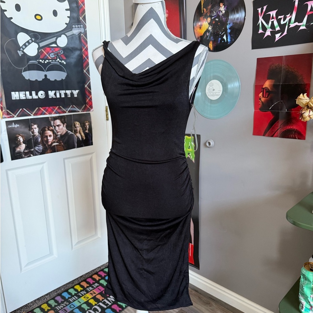 Black elegant dress